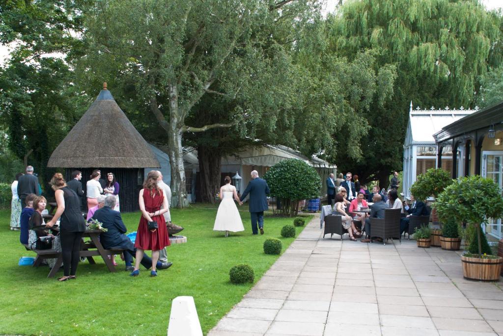 Sharnbrook Millhouse Hotel And Riverside Restaurant المظهر الخارجي الصورة